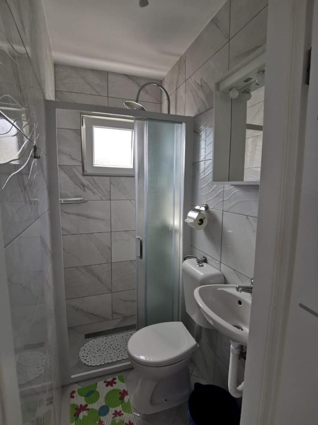 Apartments Gogi Живогошче Экстерьер фото